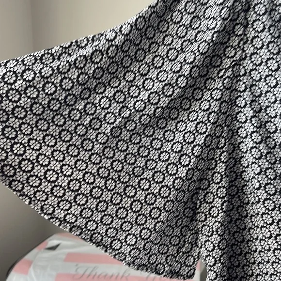 Jacket/Top - Picture 4 of 5